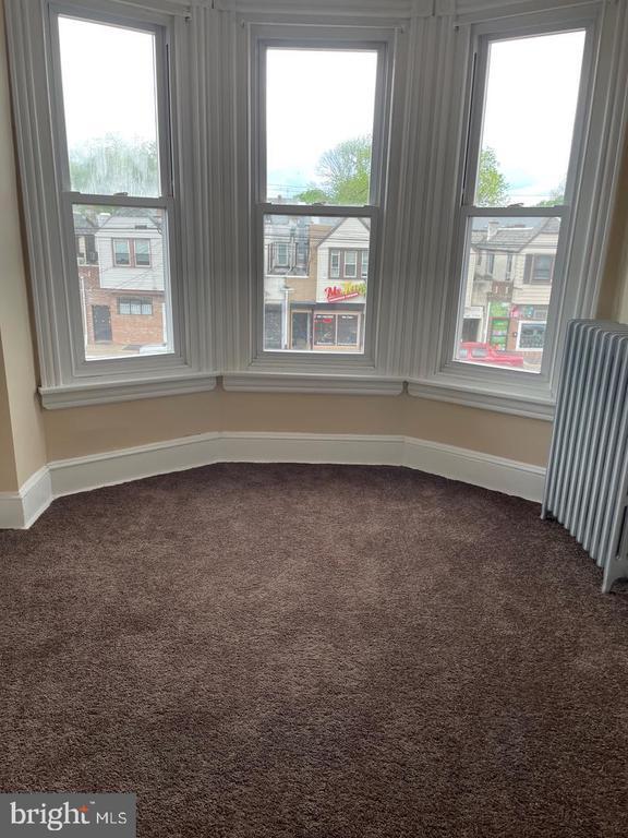 Building Photo - 526 MacDade Blvd