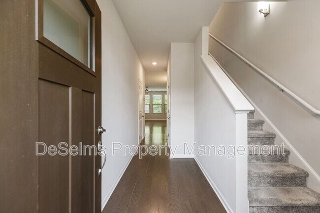 Building Photo - 2838 Haversack Cir