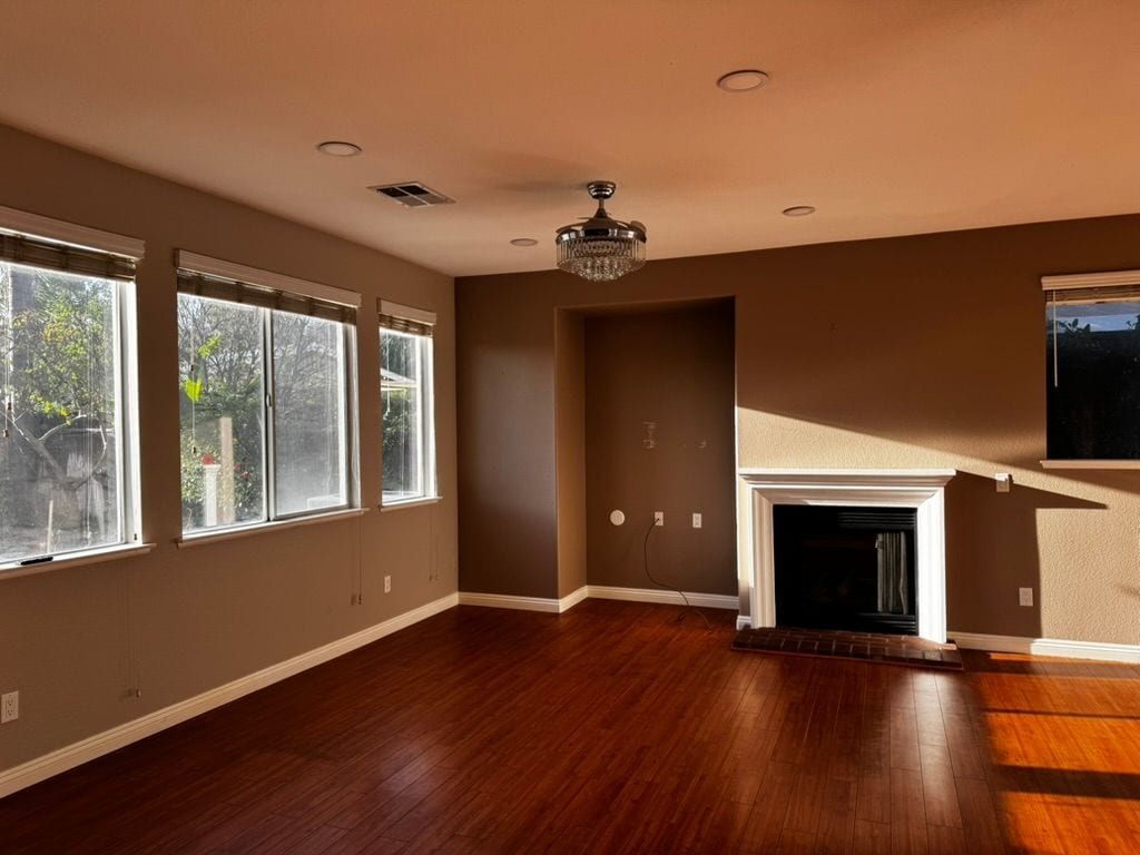 Building Photo - 8717 Timberwood Ct