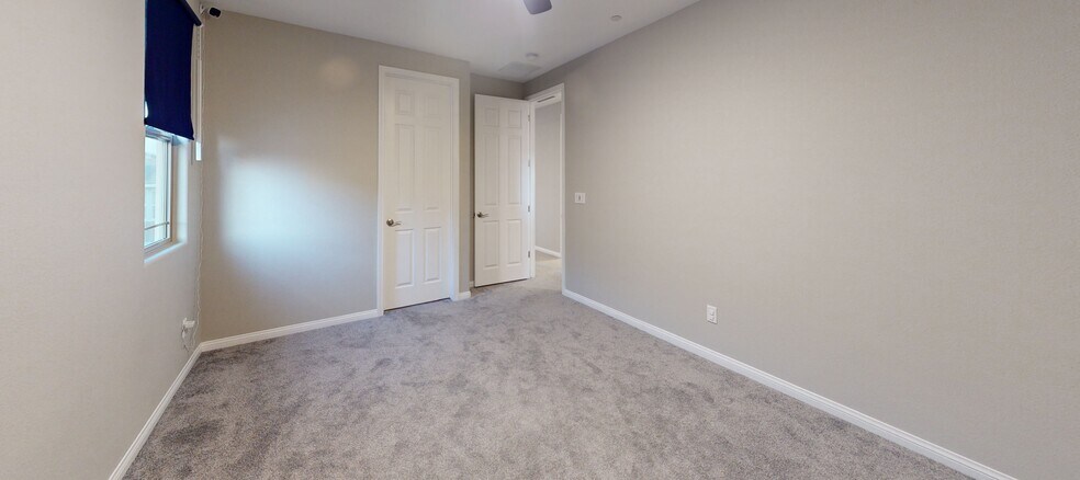 Building Photo - 770 Aurora Vale Pl