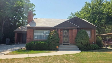 Building Photo - "Charming 1-Bedroom Duplex Retreat in Ogden – Your Cozy Haven Awaits!"