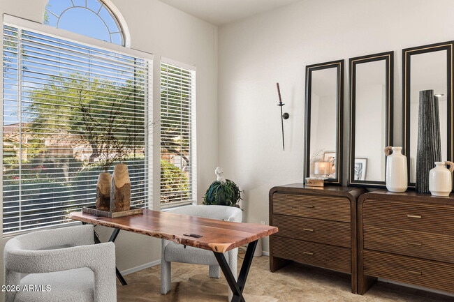 Building Photo - 10318 E Tierra Buena Ln