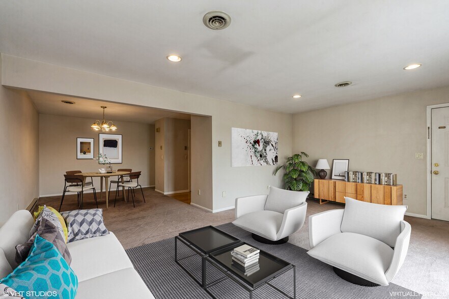 Building Photo - 500 Riverside Ave