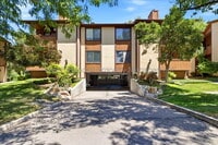 Building Photo - 6871 Countrywoods Cir