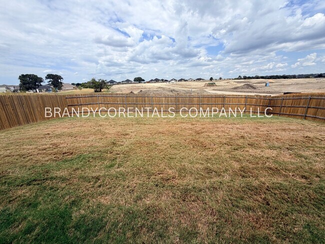 Building Photo - 1879 Truscott Pkwy