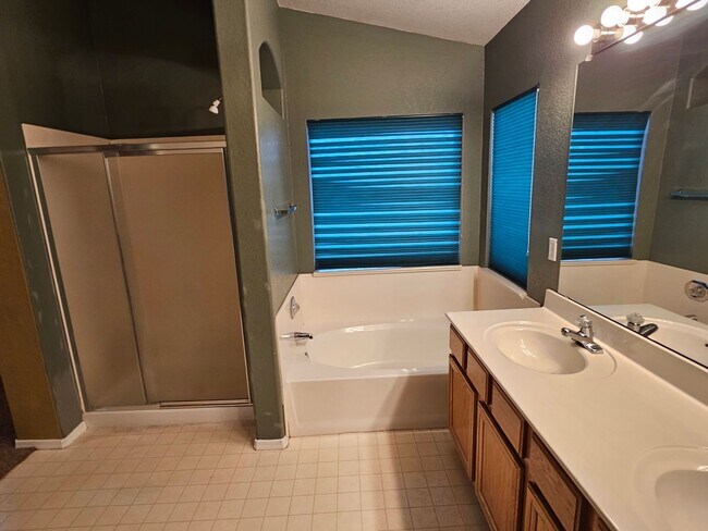 Building Photo - 9159 W Sandra Terrace