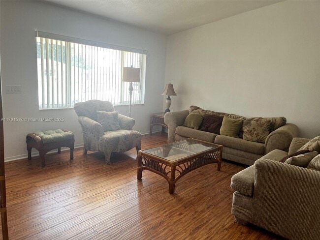 Building Photo - 10074 SW 62nd Ct