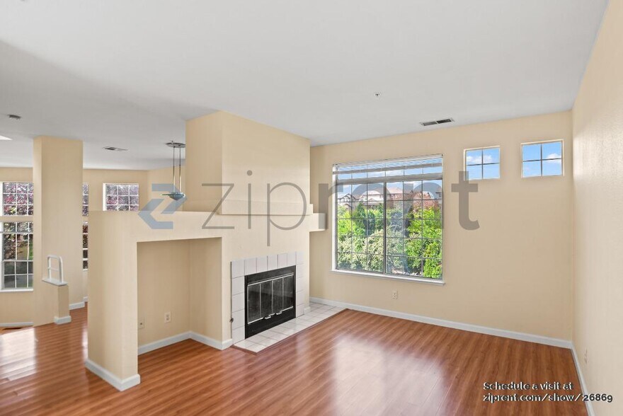 Building Photo - 444 Alegra Terrace