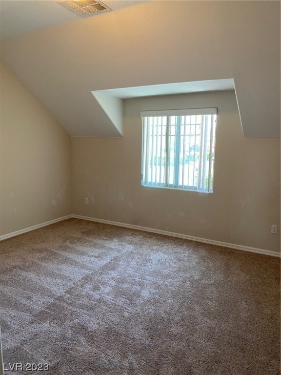 Building Photo - 364 Hanbury Manor Ln