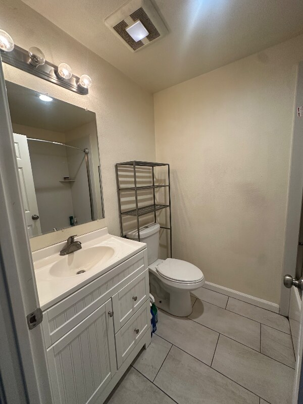 Building Photo - 1357 Delwood St