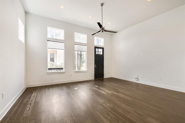 Building Photo - 4405 Night Owl Ln