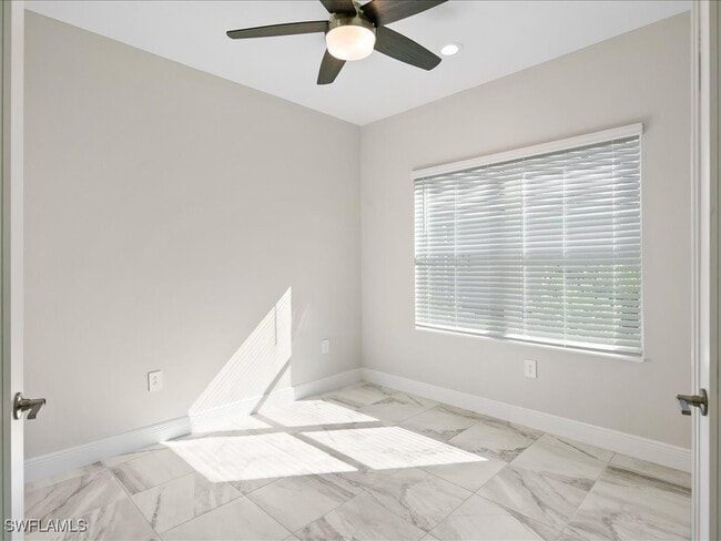 Building Photo - 2385 Ariane Dr