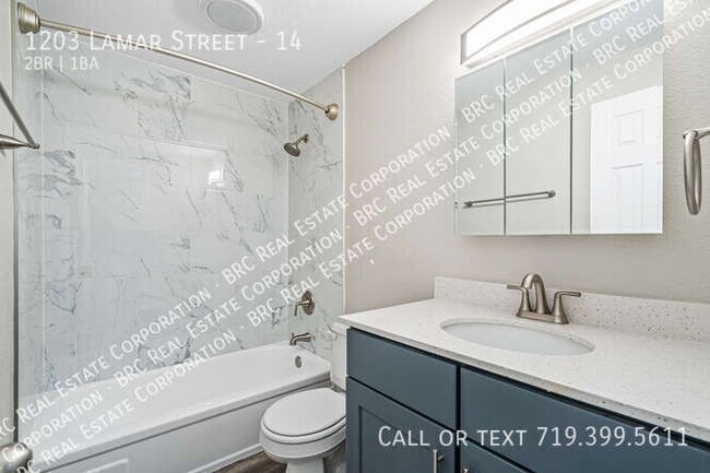 Building Photo - 1203 N Lamar St