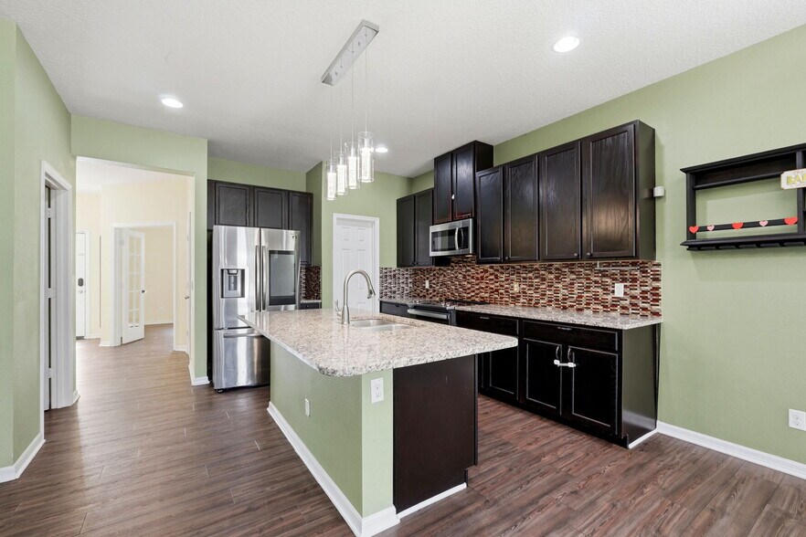 Building Photo - 1497 Pine Marsh Loop