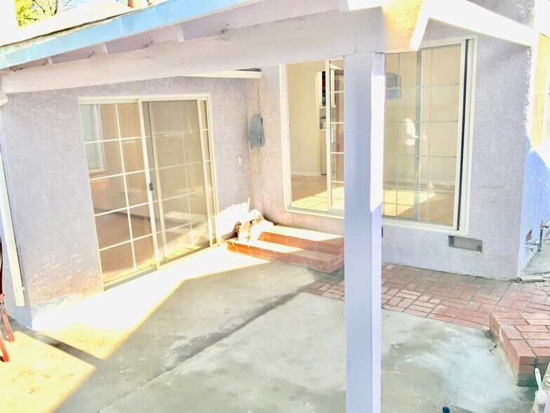 Building Photo - 17418 Califa St