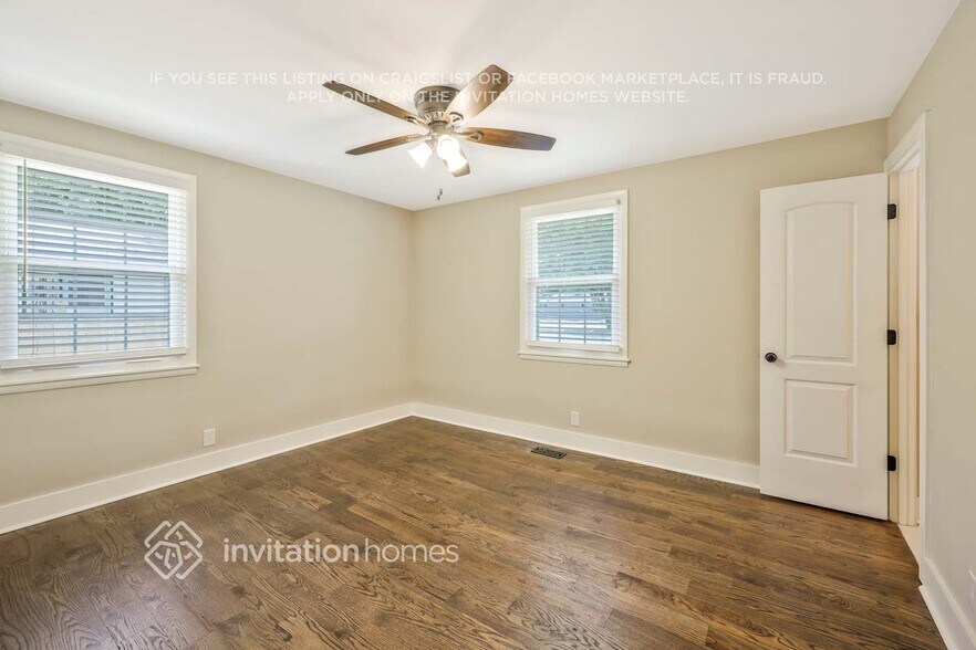 Building Photo - 5009 Suter Dr