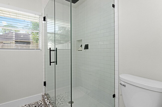 Building Photo - 5219 Cheena Dr