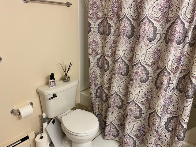 Full Bath - 10704 11th Ave N