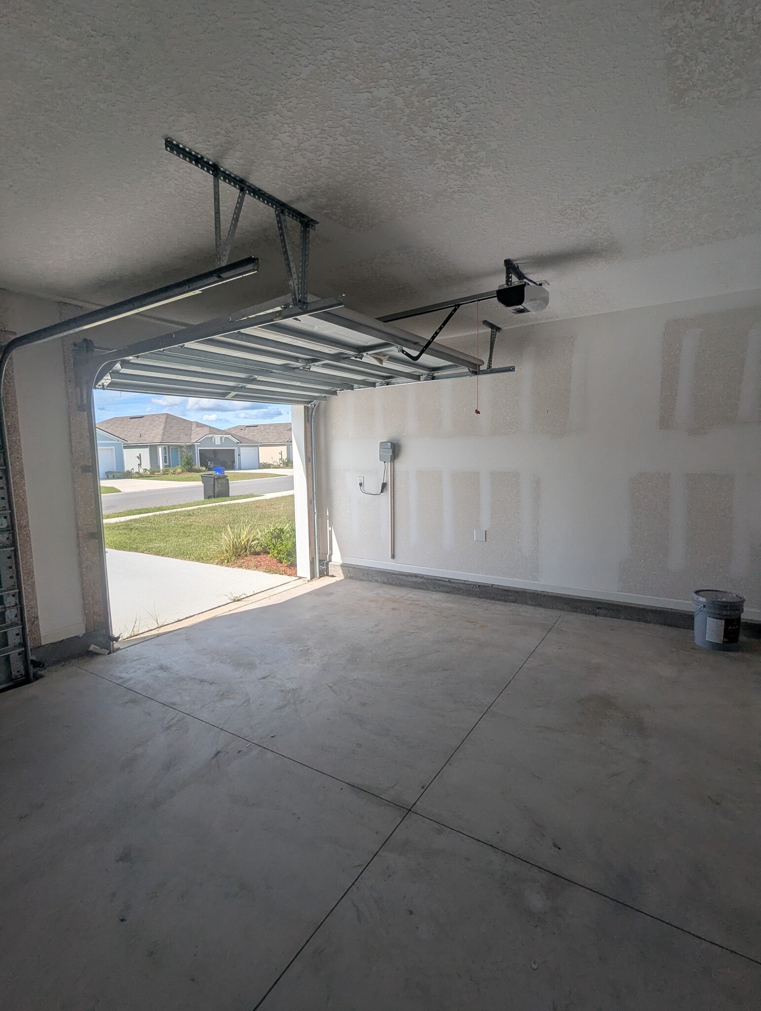 Building Photo - 82 Tordera Ln