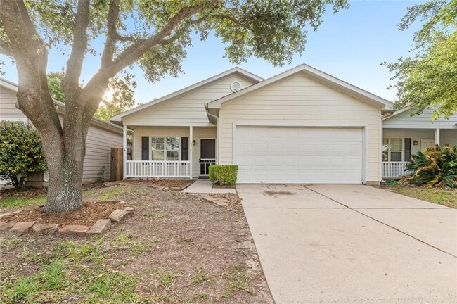 Building Photo - 10218 Berry Hill Ln
