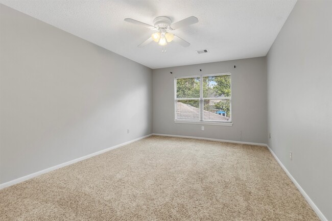 Building Photo - 16210 Chipstead Dr