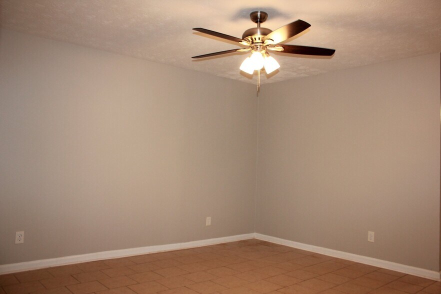 Building Photo - 4237 Dejohns Way
