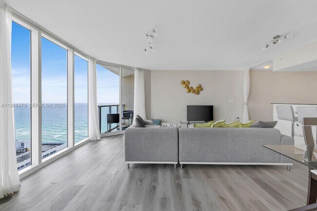 Building Photo - 16699 Collins Ave