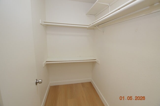 Building Photo - 1925 Ann Greta Dr