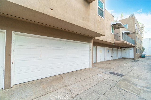 Building Photo - 21 Alamitos Ave