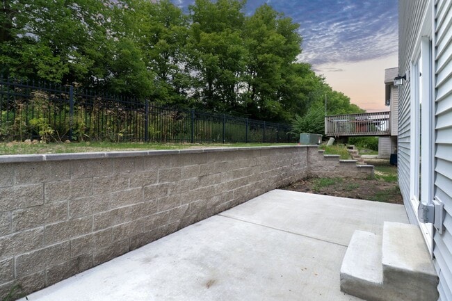 Building Photo - New Construction 3 Bedroom Home!