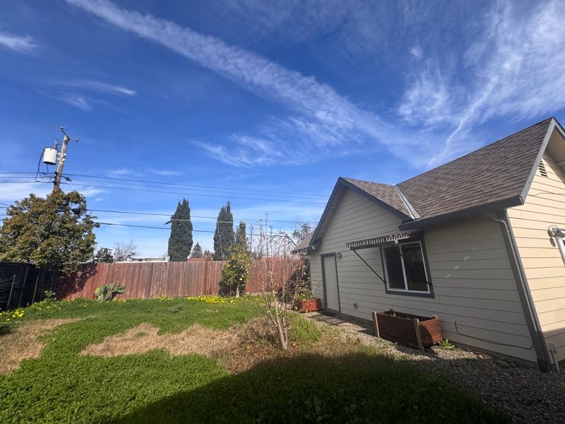 Building Photo - 2321-2321 Pamela Ln