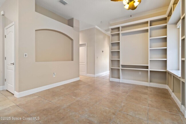 Building Photo - 3140 Constellation Dr