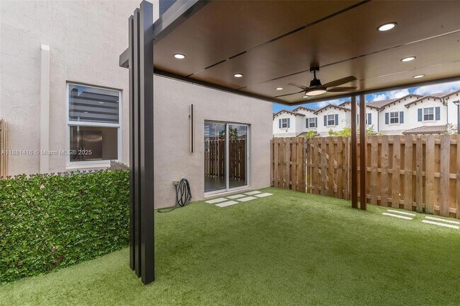 Building Photo - 12373 NW 24th Pl