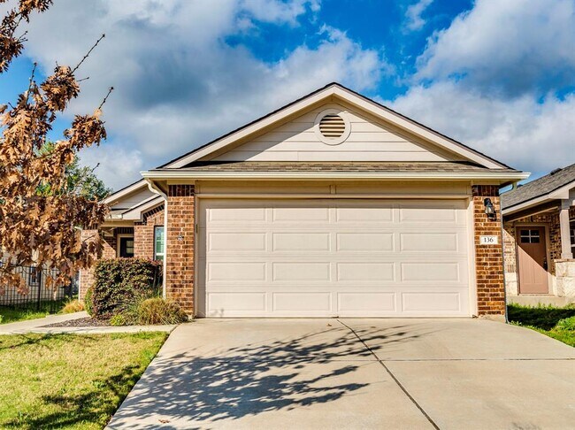 Building Photo - 136 Dunlin Ln