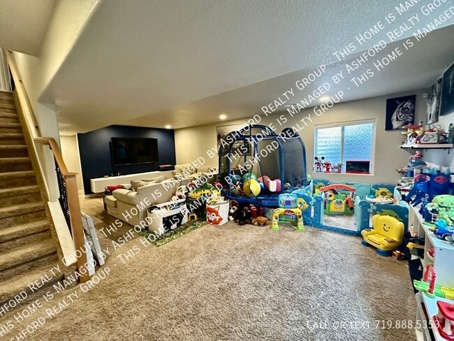 Building Photo - 7772 Wagonwood Pl