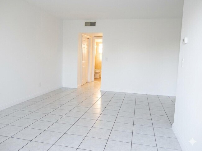 Building Photo - 1450 Atlantic Shores Blvd