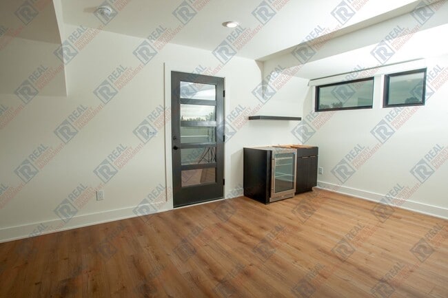 Building Photo - For Rent – Modern, Eco-Friendly Smart Home in Durham, NC