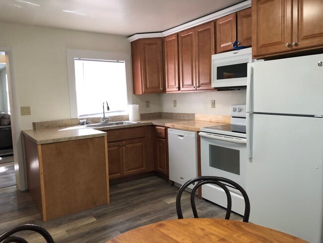 Building Photo - 119 Hudson St