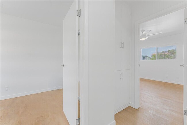 Building Photo - 3528 2nd St