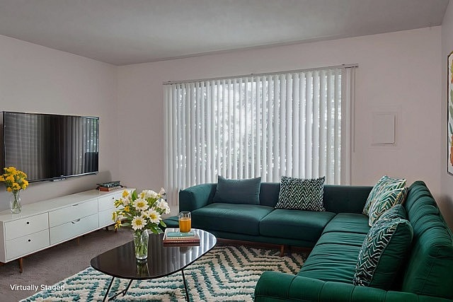 Villa 34 Apartments - Portland Oregon - Villa 34 Apartments