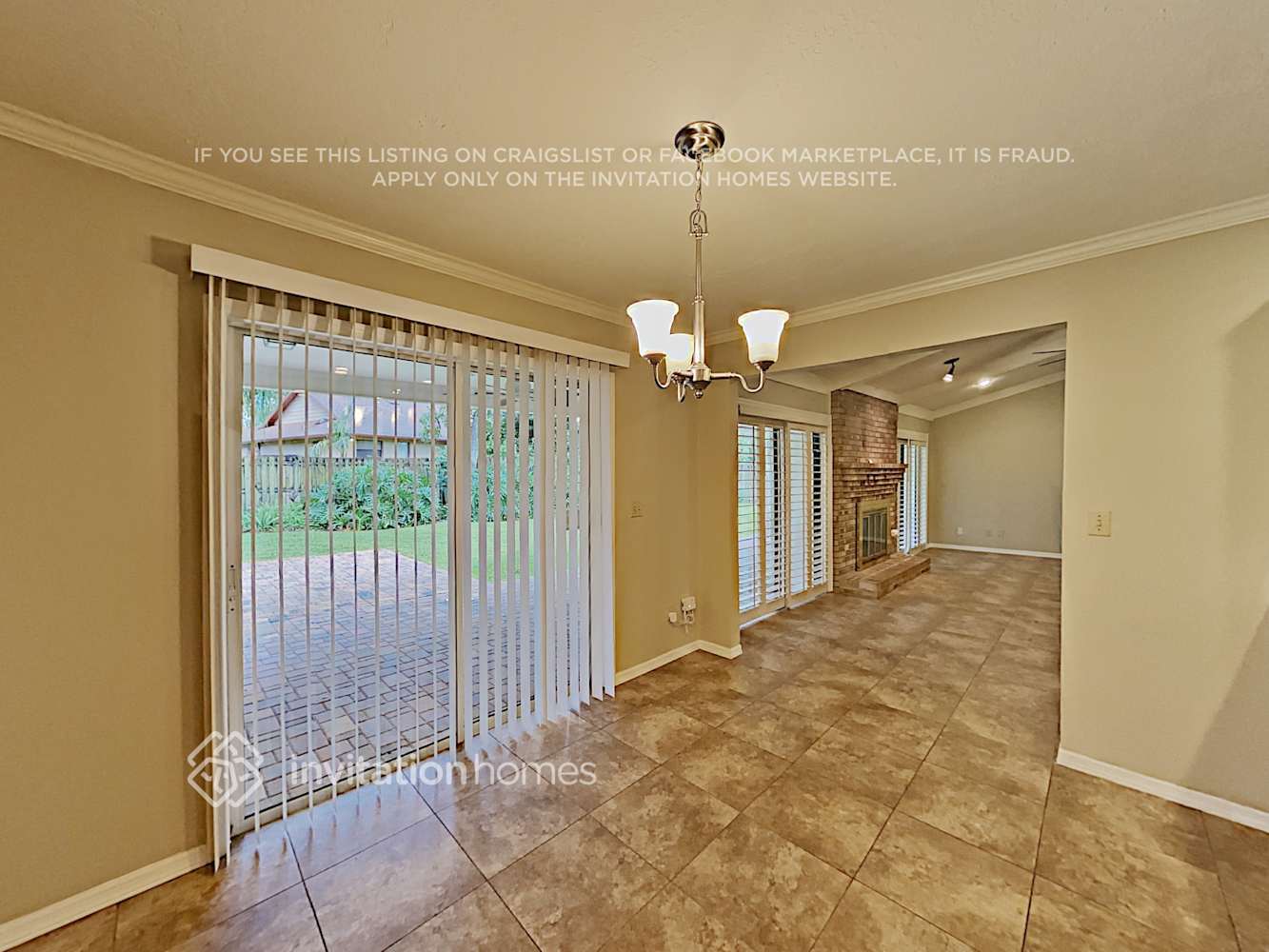 Building Photo - 622 S Sweetwater Blvd