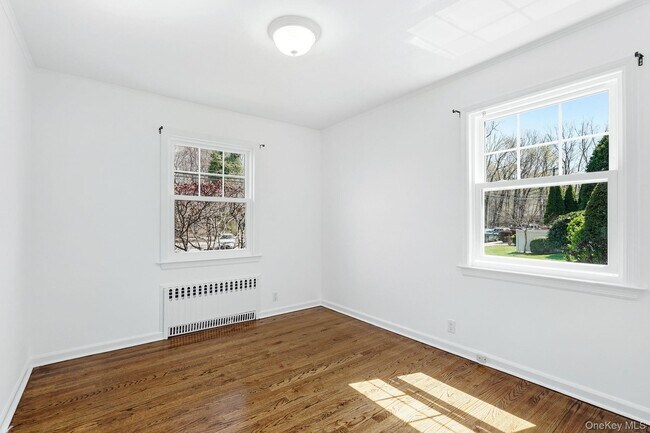 Building Photo - 317 Hornidge Rd