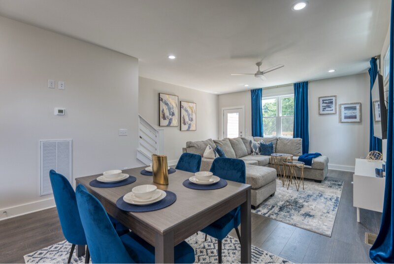 Building Photo - 2016 Owen St