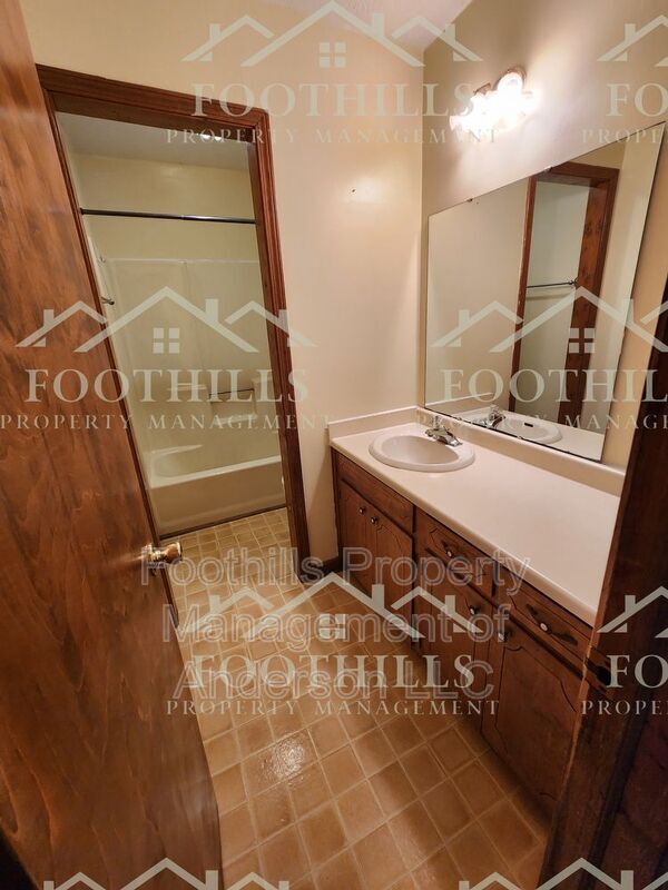 Building Photo - 4638 Pine Needle Cir