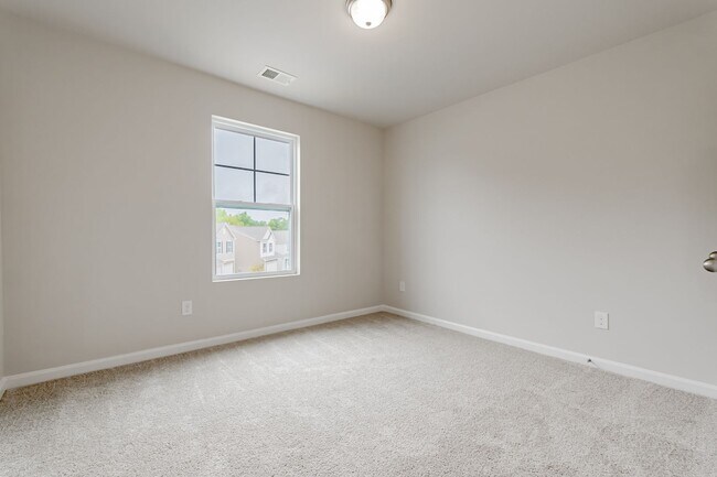 Building Photo - Gorgeous 4-Bedroom Home in Boulder Ridge –...