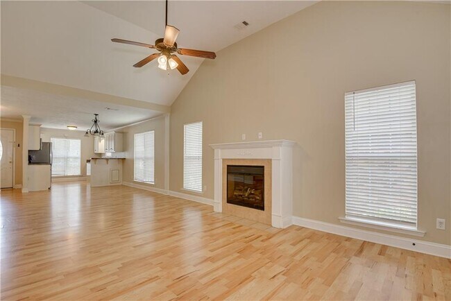 Building Photo - 1089 Grove Landing Ln