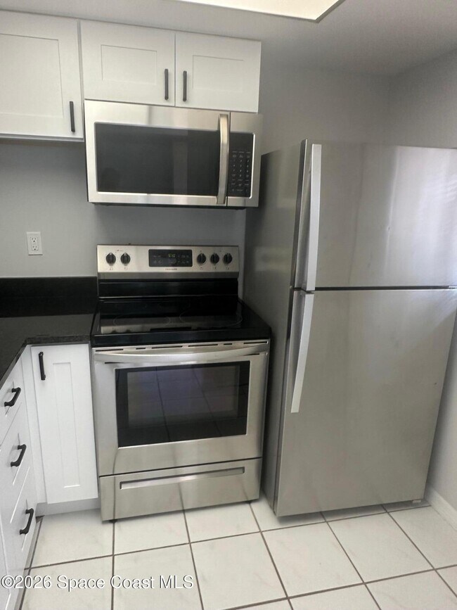 Building Photo - 1720 Murrell Rd