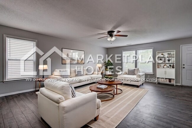 Building Photo - 2108 Bridlewood Dr