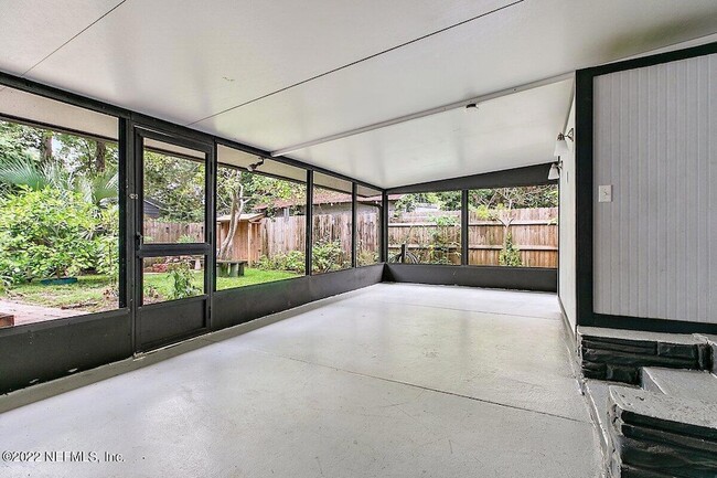 Building Photo - 4548 French St