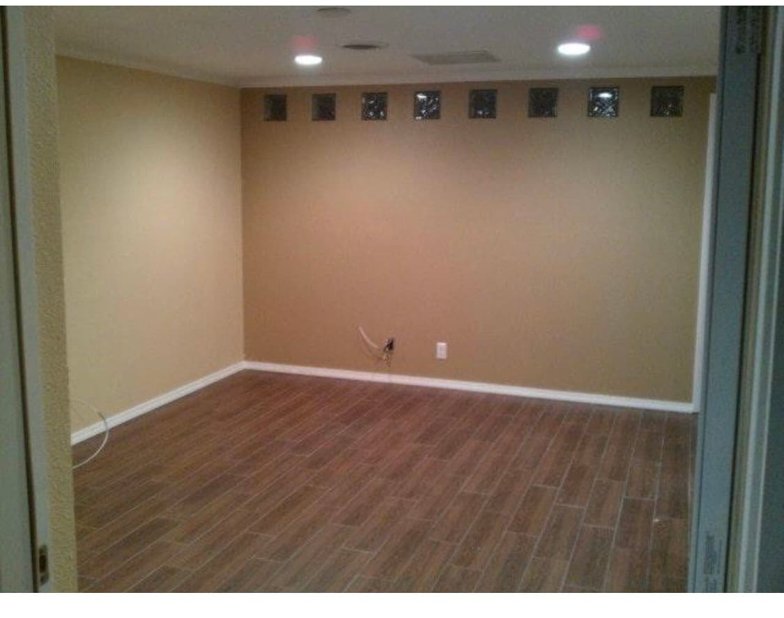 Living room unfurnished - 1441 S Frisco Ave